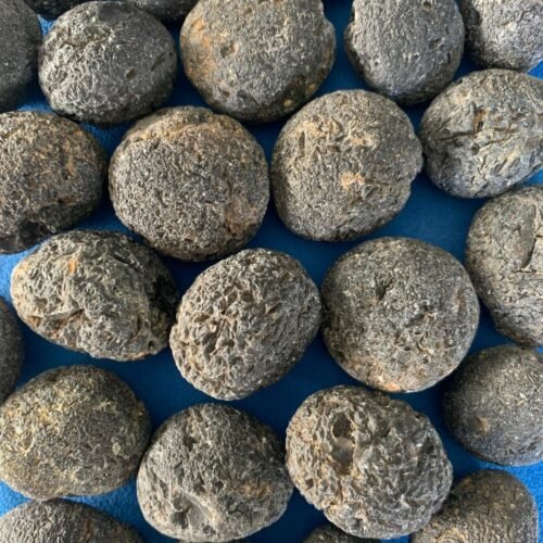 39845c41-4530-4cc2-9c5a-7ba5492b0425.jpeg Saffordite Brut