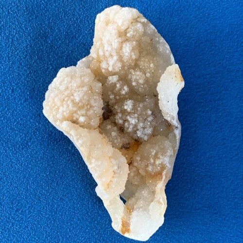 3ce34c14-a308-45ff-aa34-099e33d3db1f.jpeg Druse de Célestite