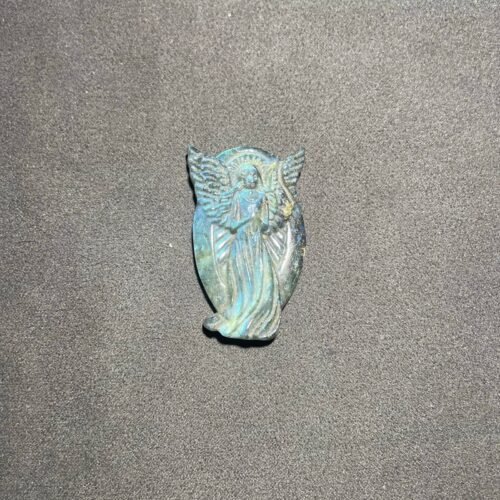 Ange en Labradorite