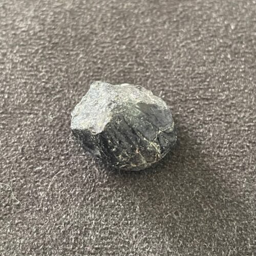 Cordiérite (Iolite) Brut