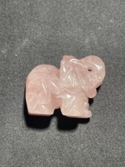 IMG_3110-scaled-1.jpeg Éléphant en Quartz rose