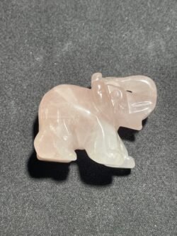 IMG_3111-scaled-1.jpeg Éléphant en Quartz rose