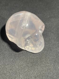 Crâne en Quartz Rose