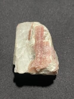 IMG_3457-scaled-1.jpeg Tourmaline Rose sur Aigue-Marine brut