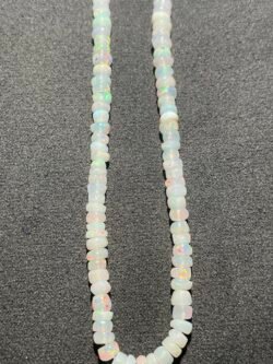 IMG_4080 Fil de Perles d Opale Blanche