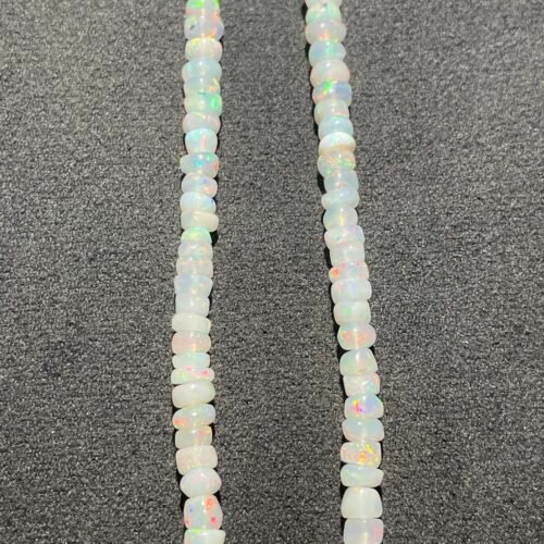 Fil de Perles d Opale Blanche