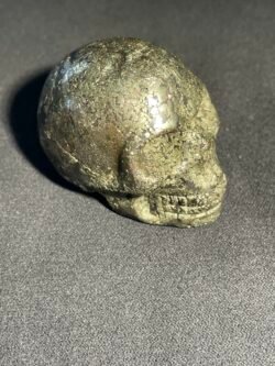 Crâne en Pyrite