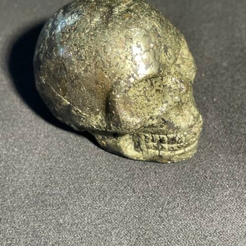 Crâne en Pyrite