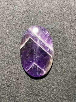 Améthyste Chevron