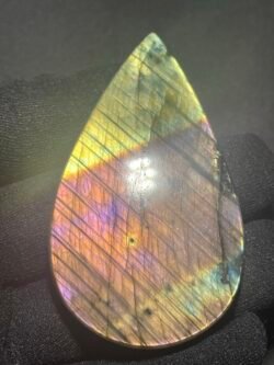 Labradorite Pourpre Géante