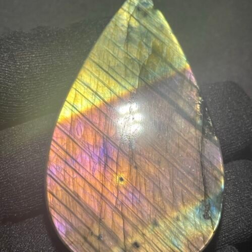 Labradorite Pourpre Géante