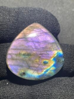 Labradorite Pourpre