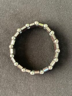 7c62b969-455b-40f0-9acf-a2e0d3f2eaf7 Bracelet en Hématite