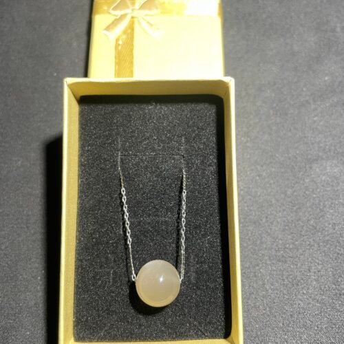 IMG_5551 Solitaire Pierre de Lune Beige Chaîne en Métal Argenté