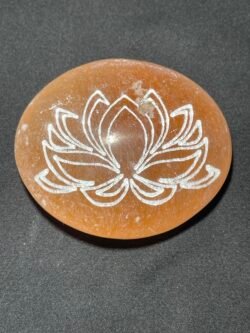 Galet en Sélénite Orange