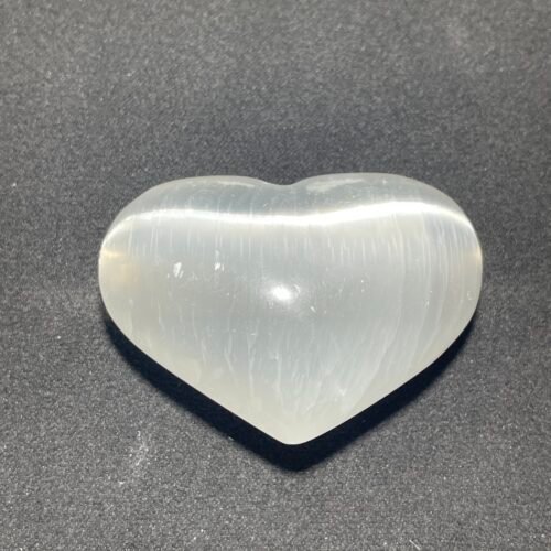 IMG_5777 Coeur en Sélénite