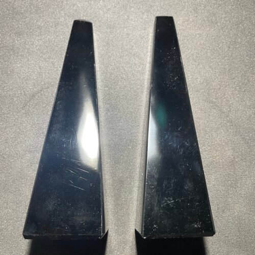 Obélisque en Obsidienne Noire