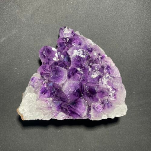 Géode d Améthyste