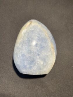 Forme Libre en Calcédoine Bleu