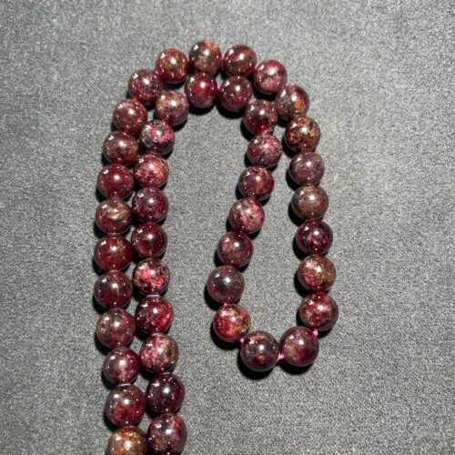 Perle 8 mm Grenat de Madagascar