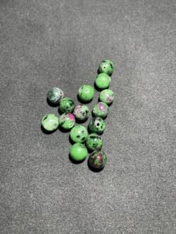 Perle 8 mm Rubis Zoisite d Inde