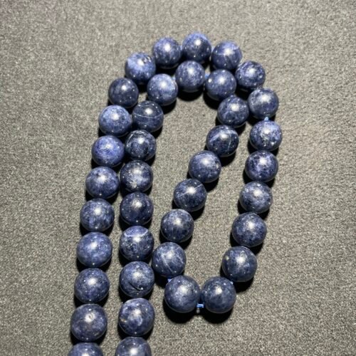 IMG_6312 Perle 8 mm Saphir d Inde