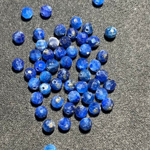 Perle Faceté 4 mm Cyanite du Népal