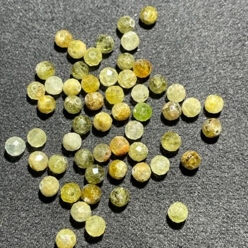 Perle Faceté 4 mm Grenat Vert du Brésil