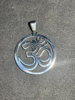 Aum en Acier Inoxydable