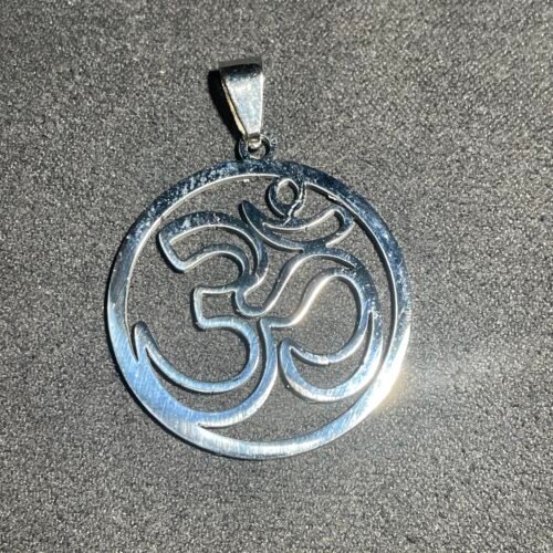 Aum en Acier Inoxydable