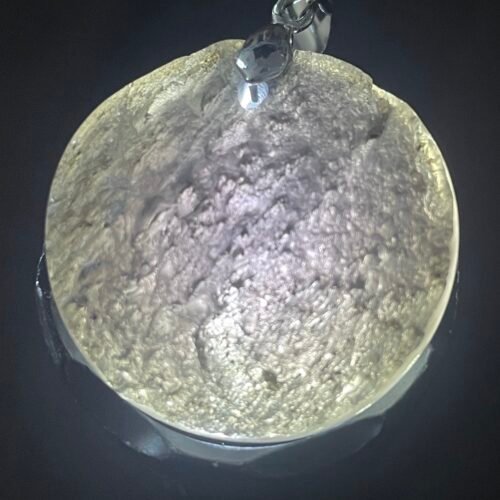 Pendentif en Saffordite Semi Brut