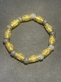 Lot de bracelets viking