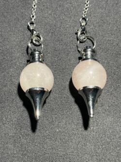 Pendule Sphère en Quartz Rose