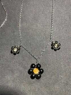 Lot de 3 colliers fleur en perles