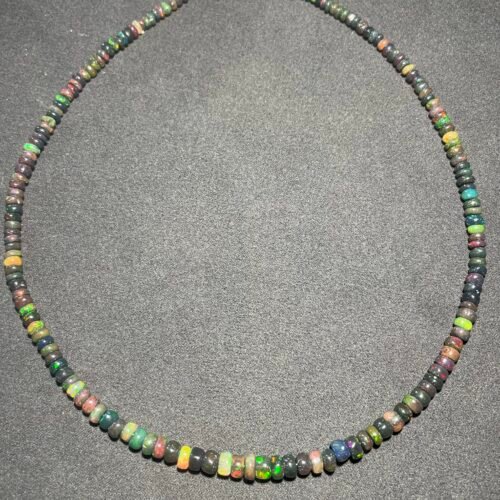 IMG_7072 Collier en Opale Noire