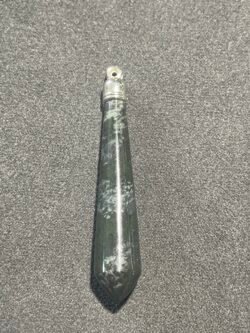 Pendentif Pendule en Jade Noir