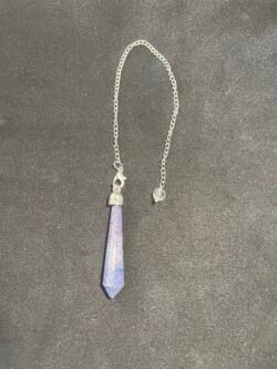 Pendule en Agate Mousse Teinté Bleu Violet